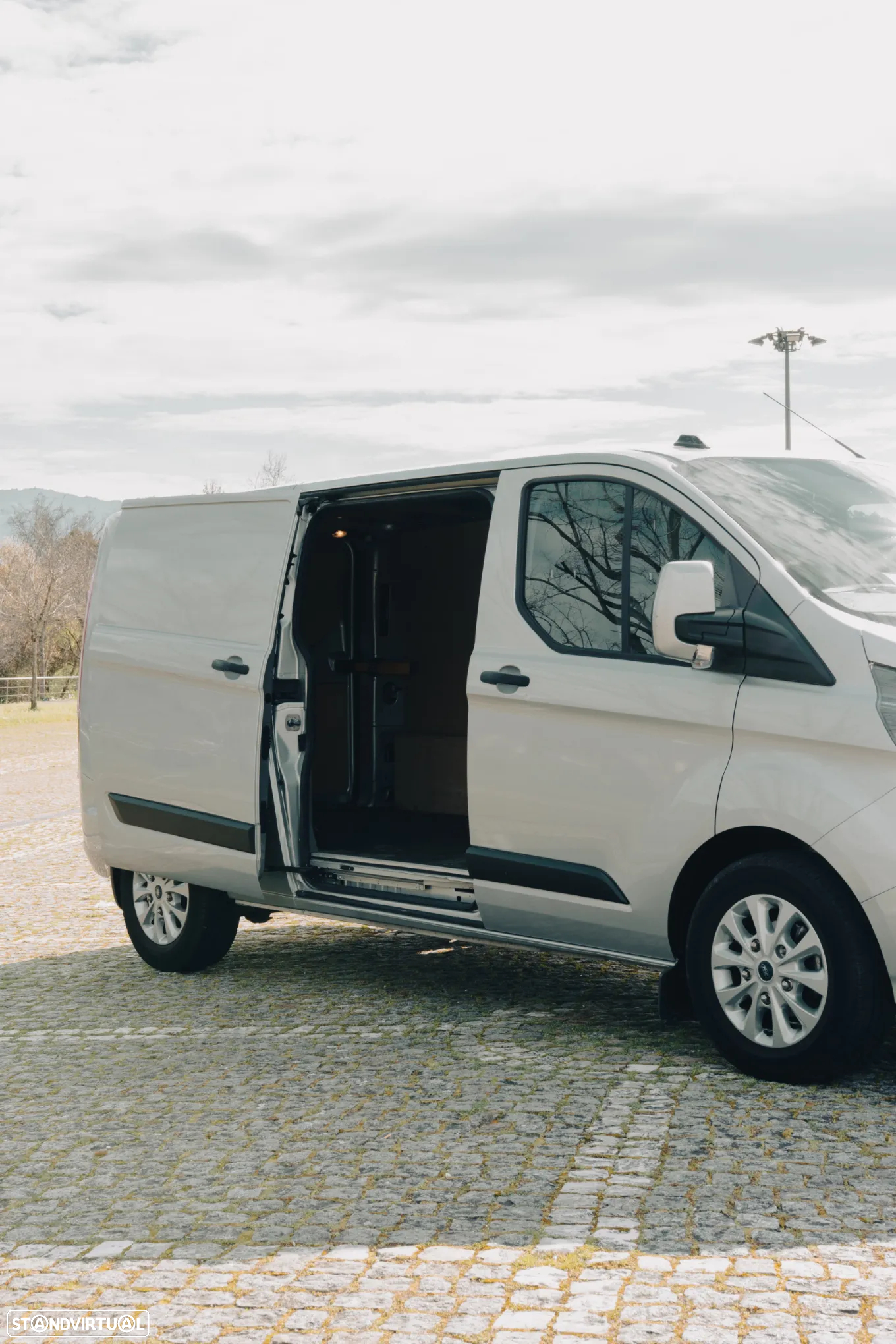 Ford Transit Custom - 9