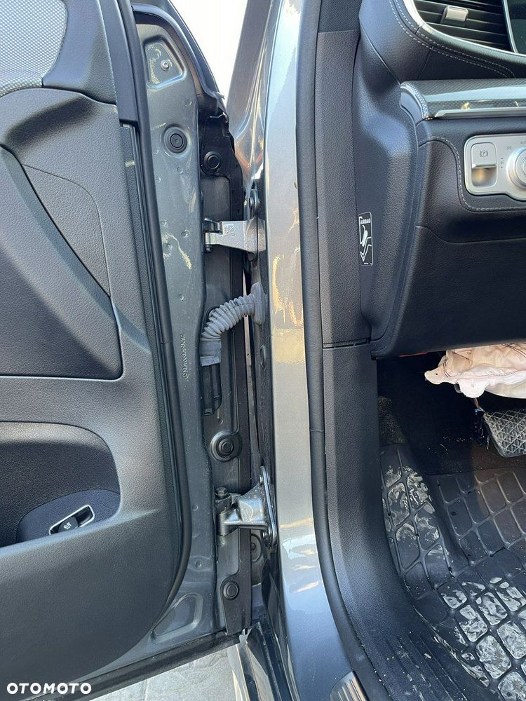 Mercedes-Benz GLE 400 d 4Matic 9G-TRONIC AMG Line - 6