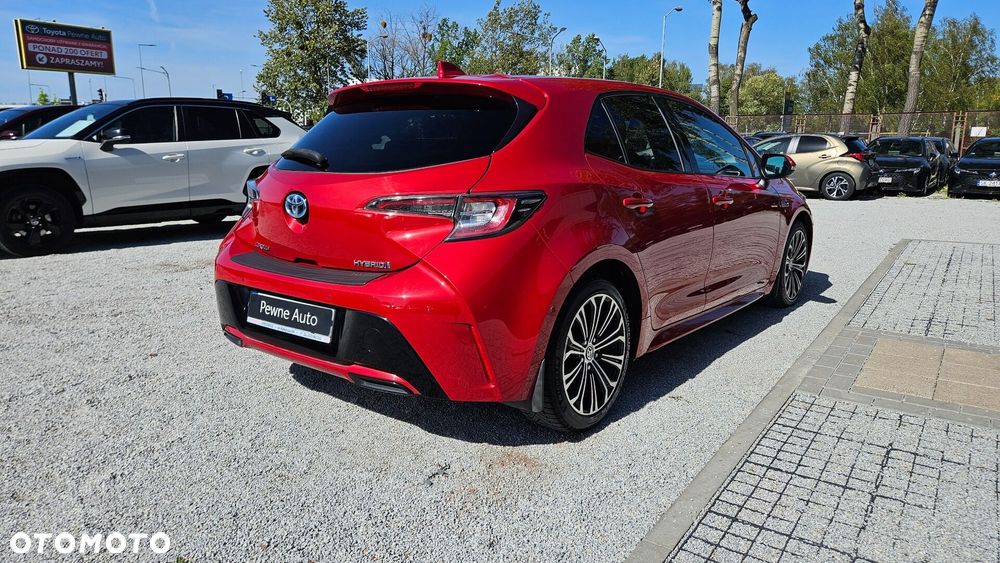 Toyota Corolla 2.0 Hybrid Executive - 18