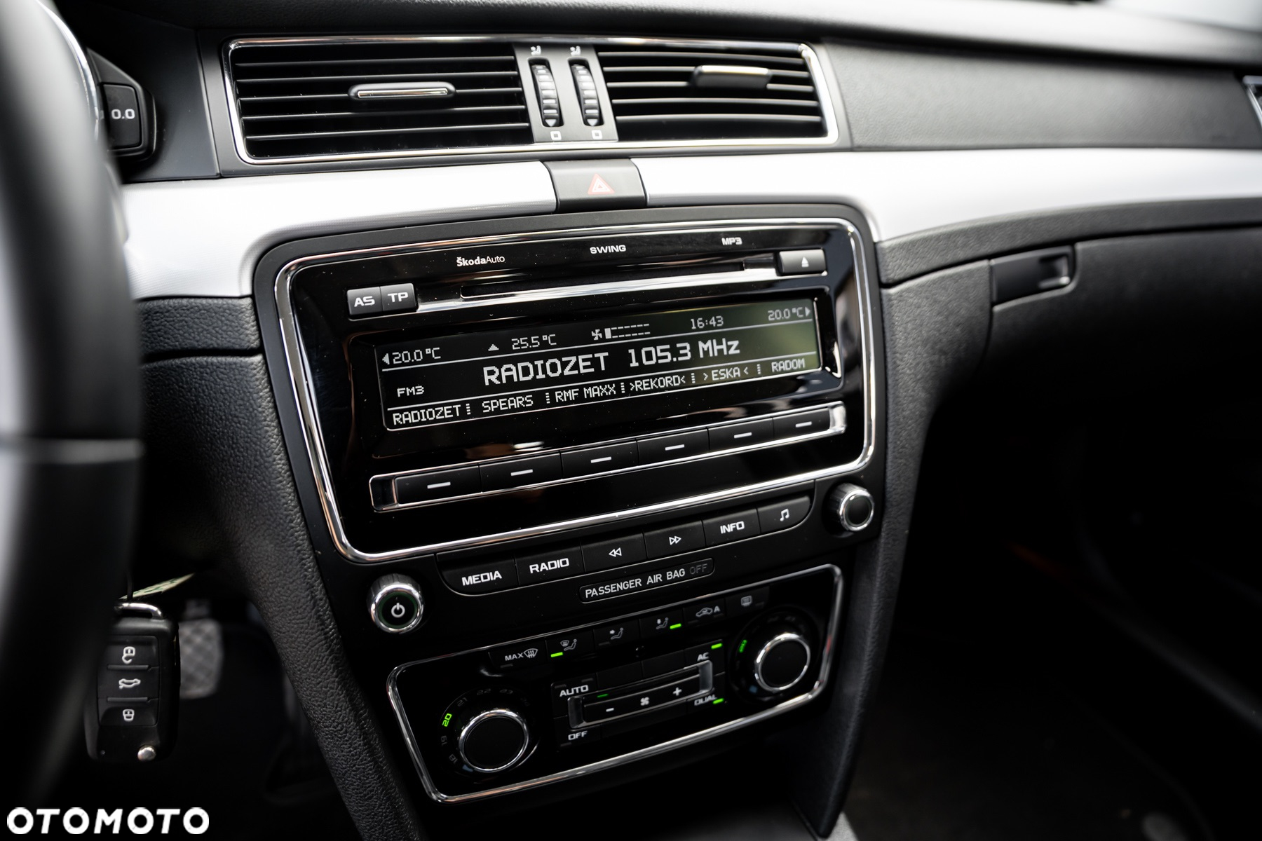 Skoda Superb 2.0 TDI Comfort - 35