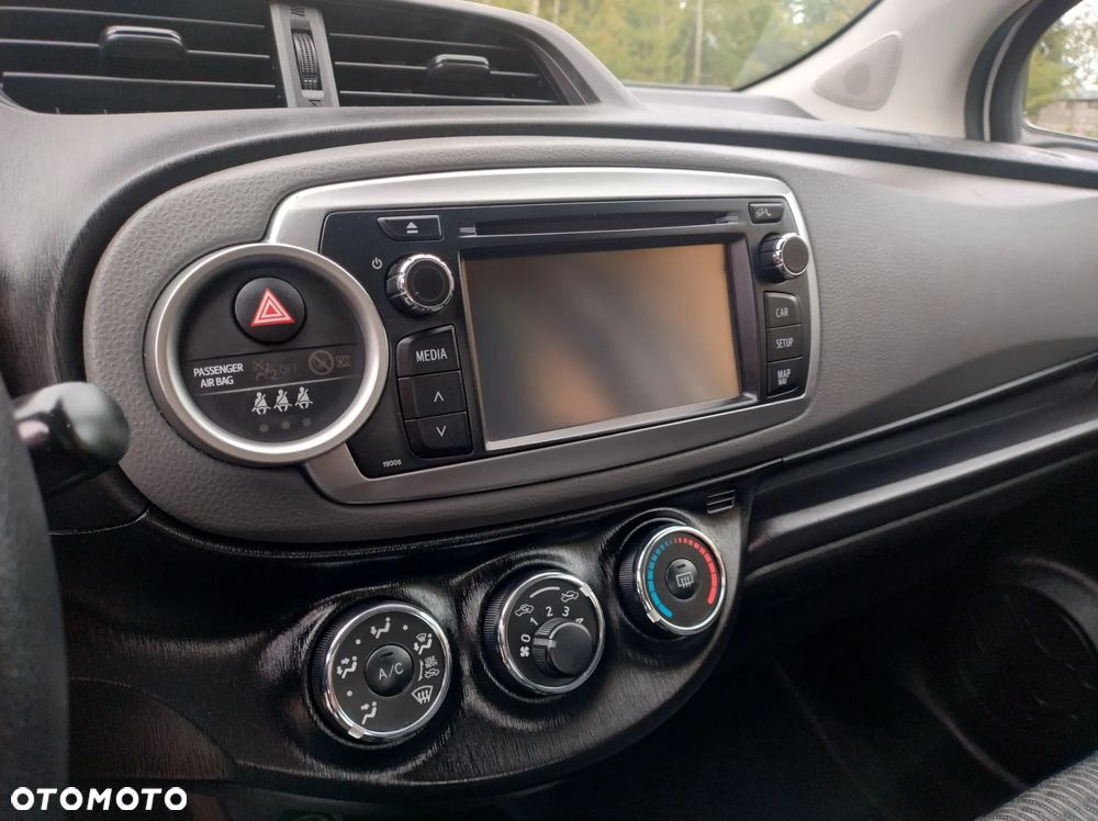 Toyota Yaris 1.33 VVT-i Comfort - 25