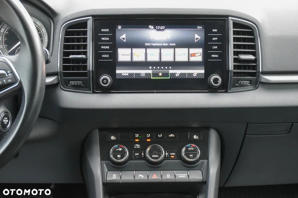 Skoda Karoq 1.5 TSI ACT Style DSG - 29