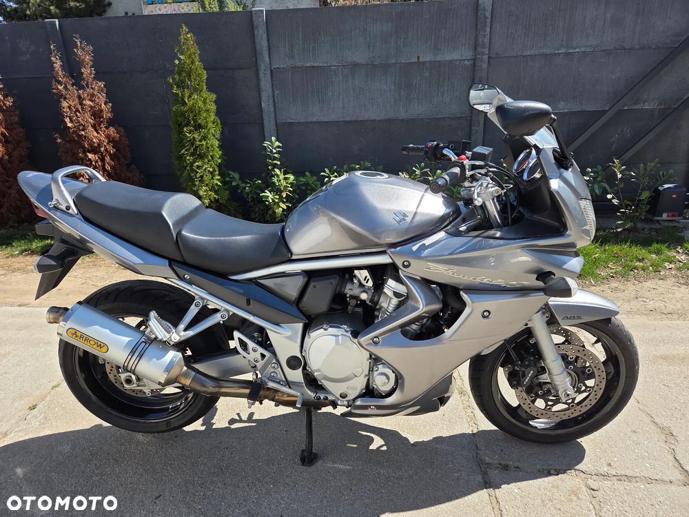 Suzuki Bandit - 2