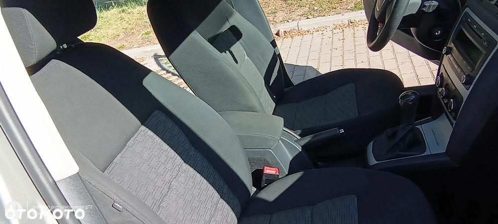 Skoda Octavia 1.6 IMPULS EDITION - 7