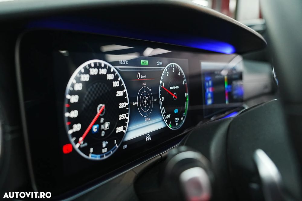 Mercedes-Benz E 300 de 9G-TRONIC AMG Line - 20