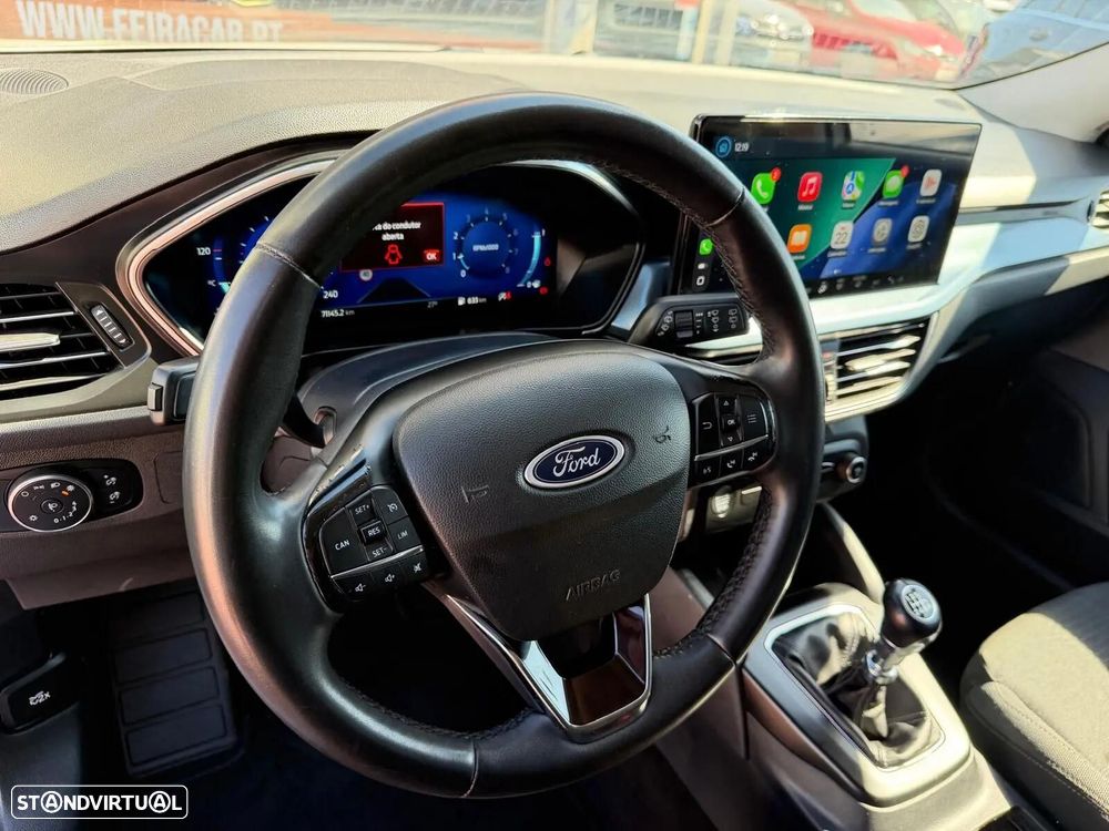 Ford Focus 1.0 EcoBoost Titanium - 38