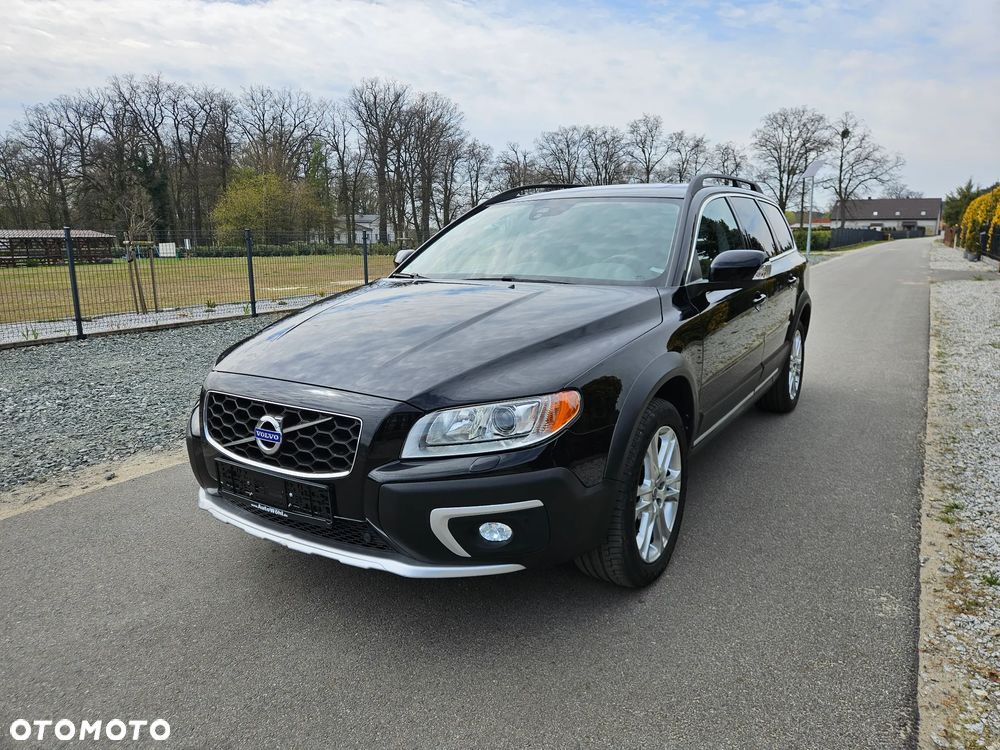 Volvo XC 70 D5 AWD Summum - 1