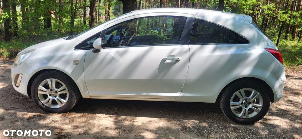 Opel Corsa - 4