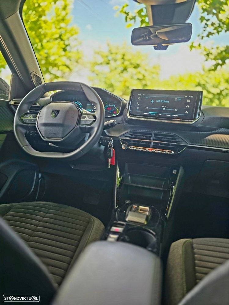 Peugeot e-2008 50 kWh Active Pack - 10