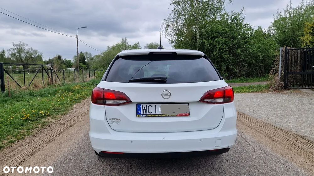 Opel Astra 1.6 CDTI Dynamic - 8