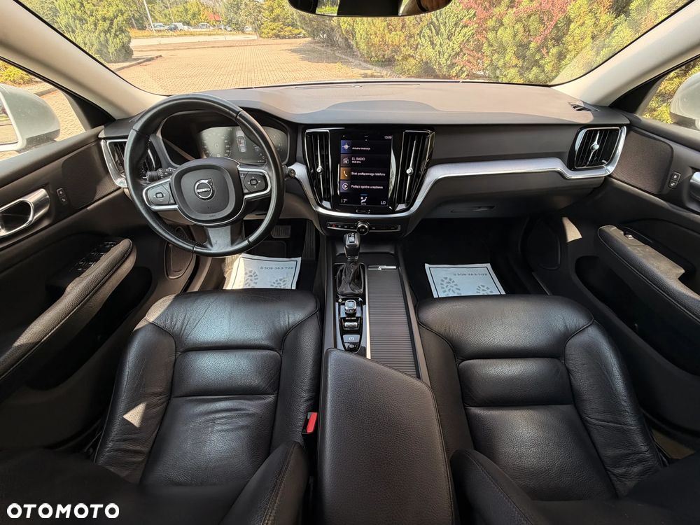 Volvo V60 D3 SCR AWD - 17