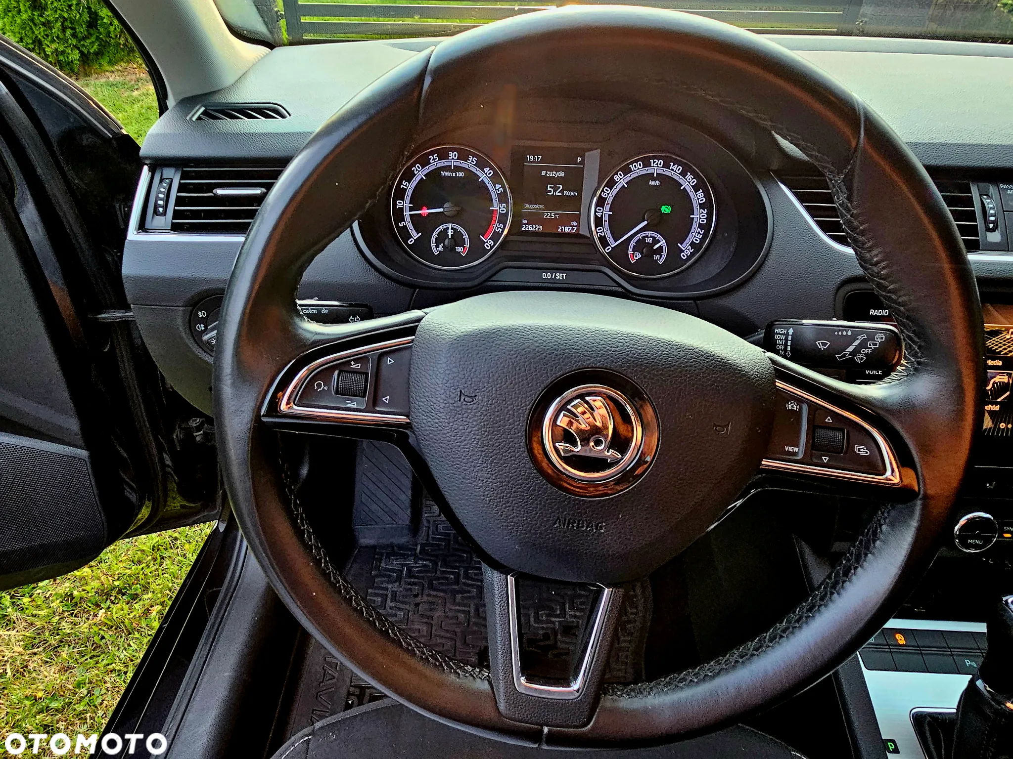 Skoda Octavia 1.6 TDI Ambition DSG - 14