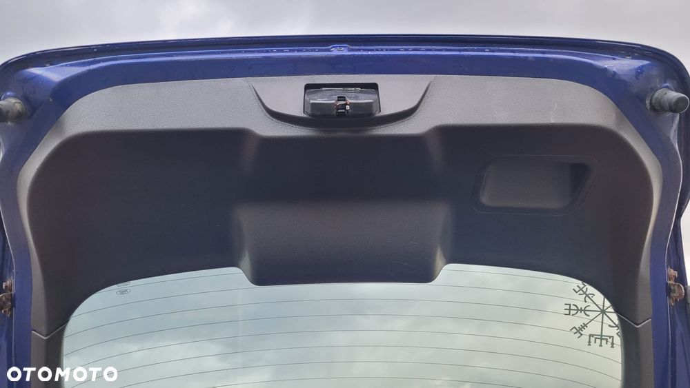 Ford Fiesta - 34