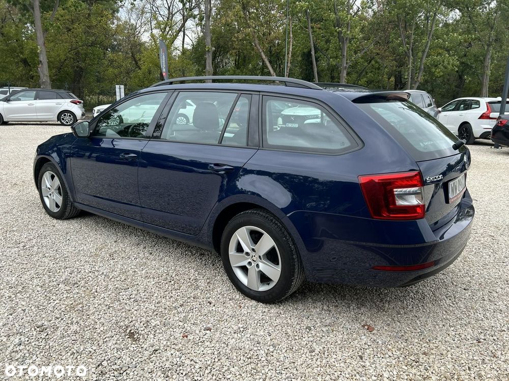 Skoda Octavia 1.6 TDI Ambition - 22