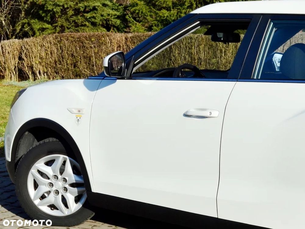 SsangYong/KGM Tivoli - 17