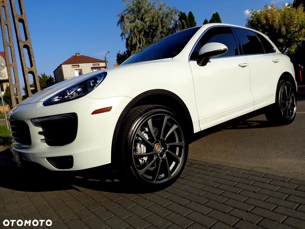 Porsche Cayenne - 12