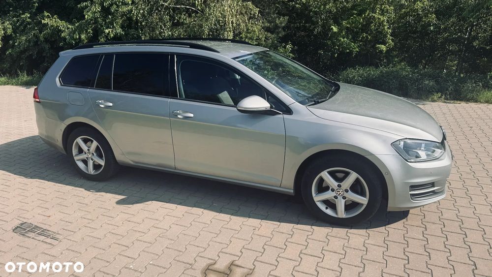 Volkswagen Golf 1.6 TDI BlueMotion Trendline - 3