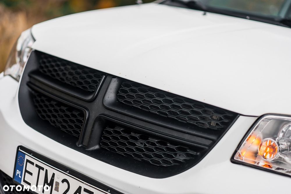 Dodge Grand Caravan 3.6 Express - 32