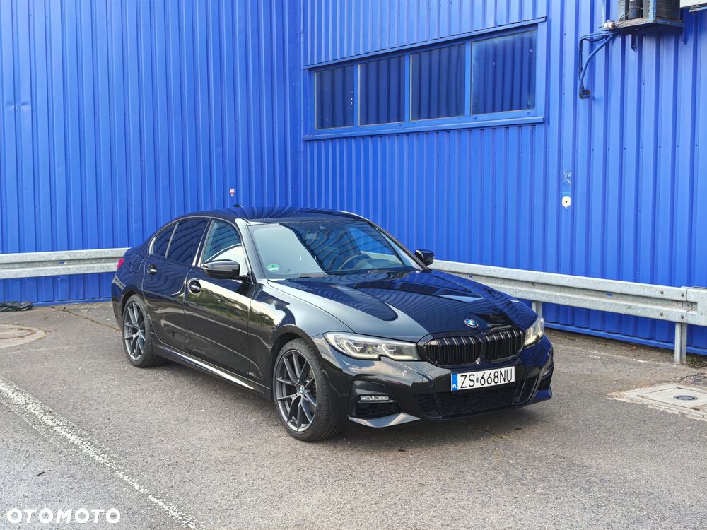 BMW Seria 3 320d M Sport - 9