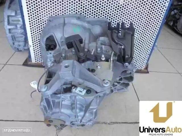 CAIXA VELOCIDADES FORD FOCUS II 2009 -6M5R 7002 YC - 2