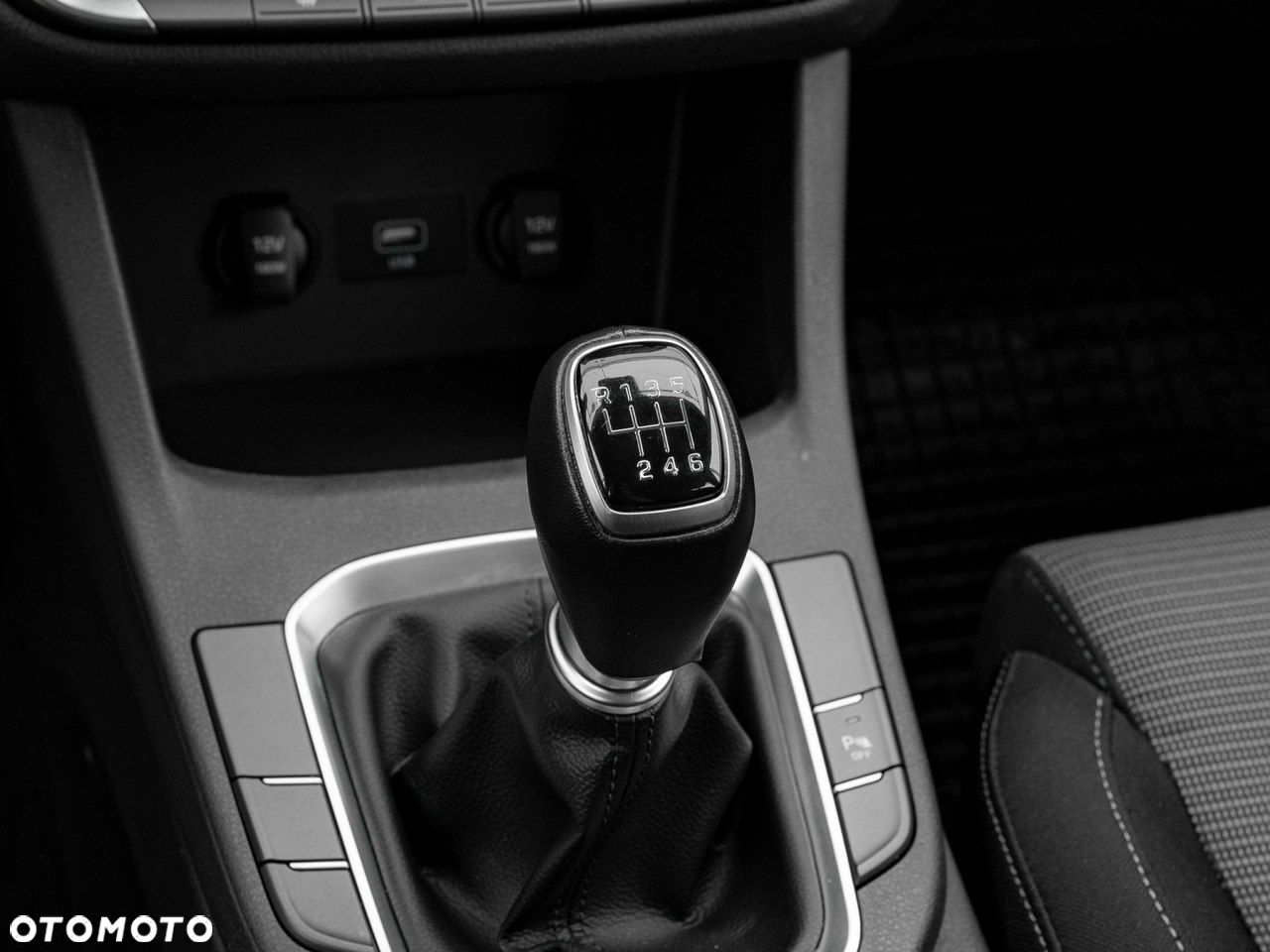Hyundai i30 1.5 DPI Modern - 18