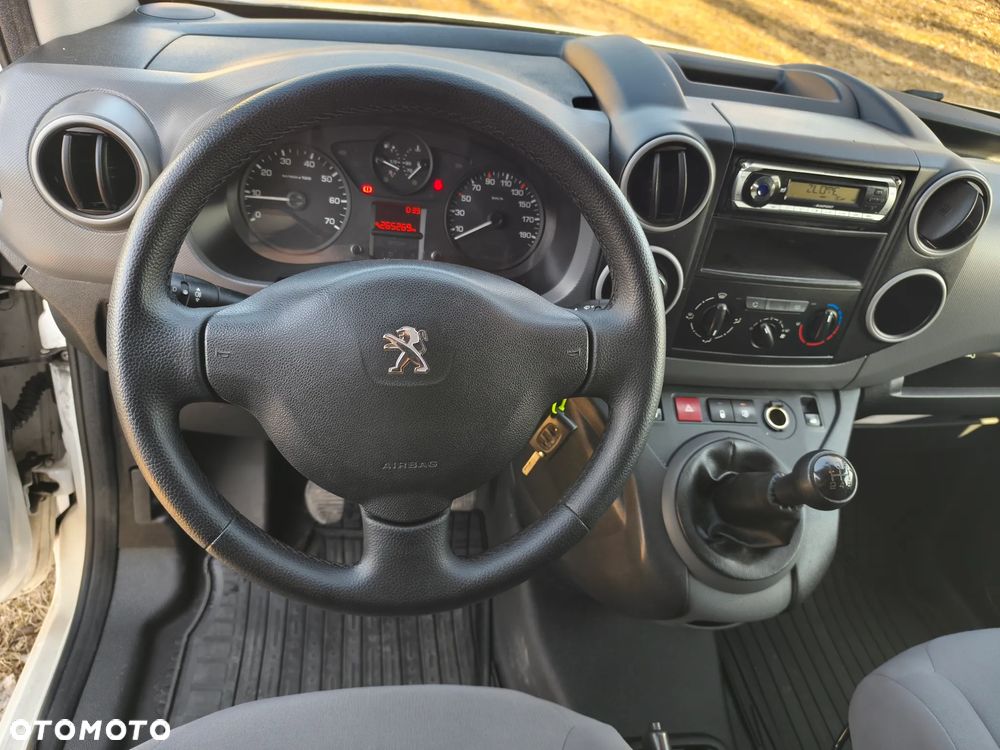 Peugeot Partner - 11