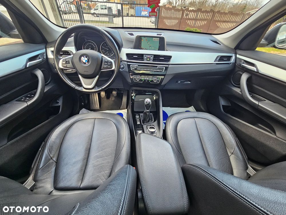 BMW X1 xDrive20d - 8