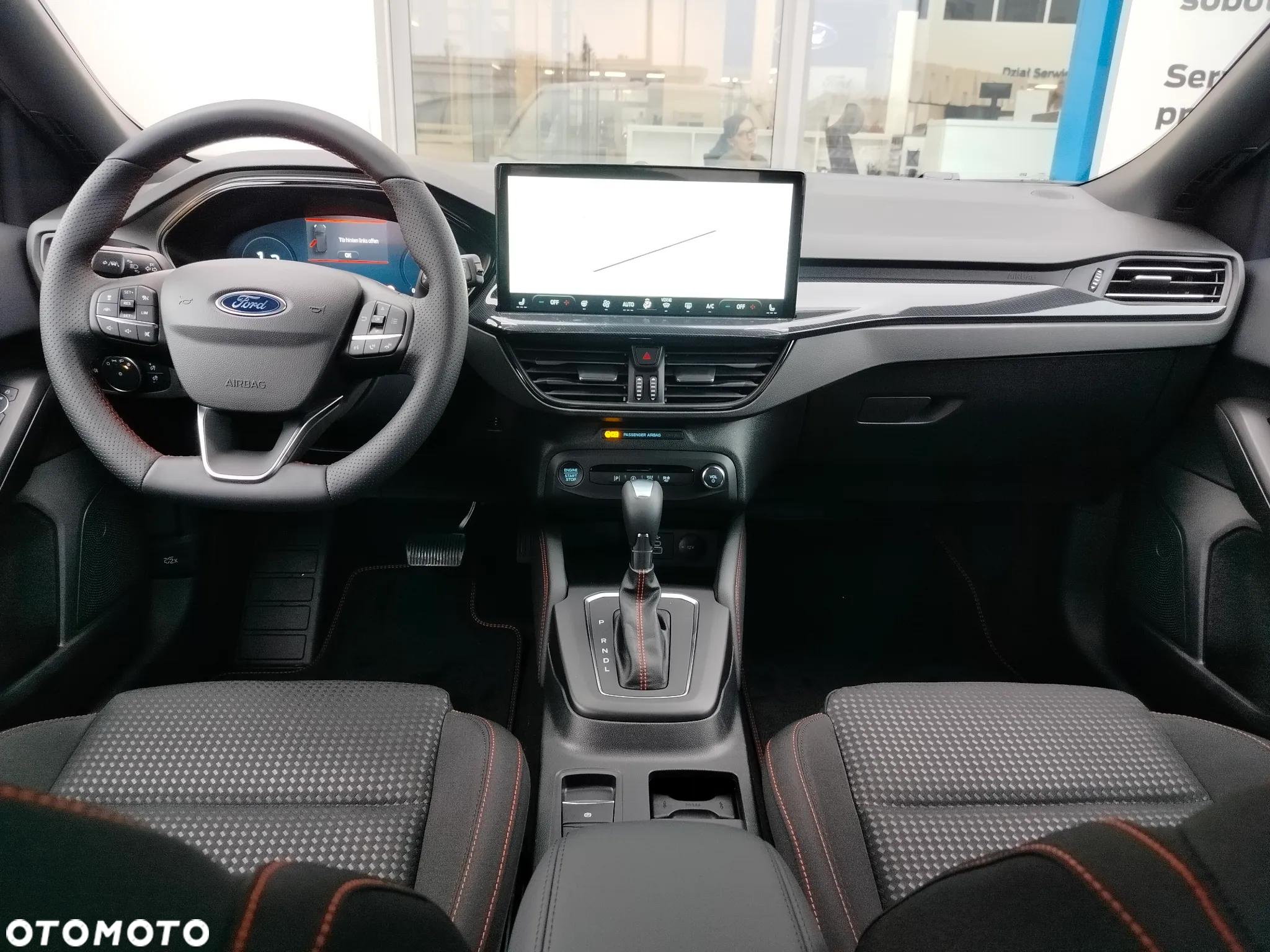 Ford Focus 1.0 EcoBoost mHEV ST-Line X - 39