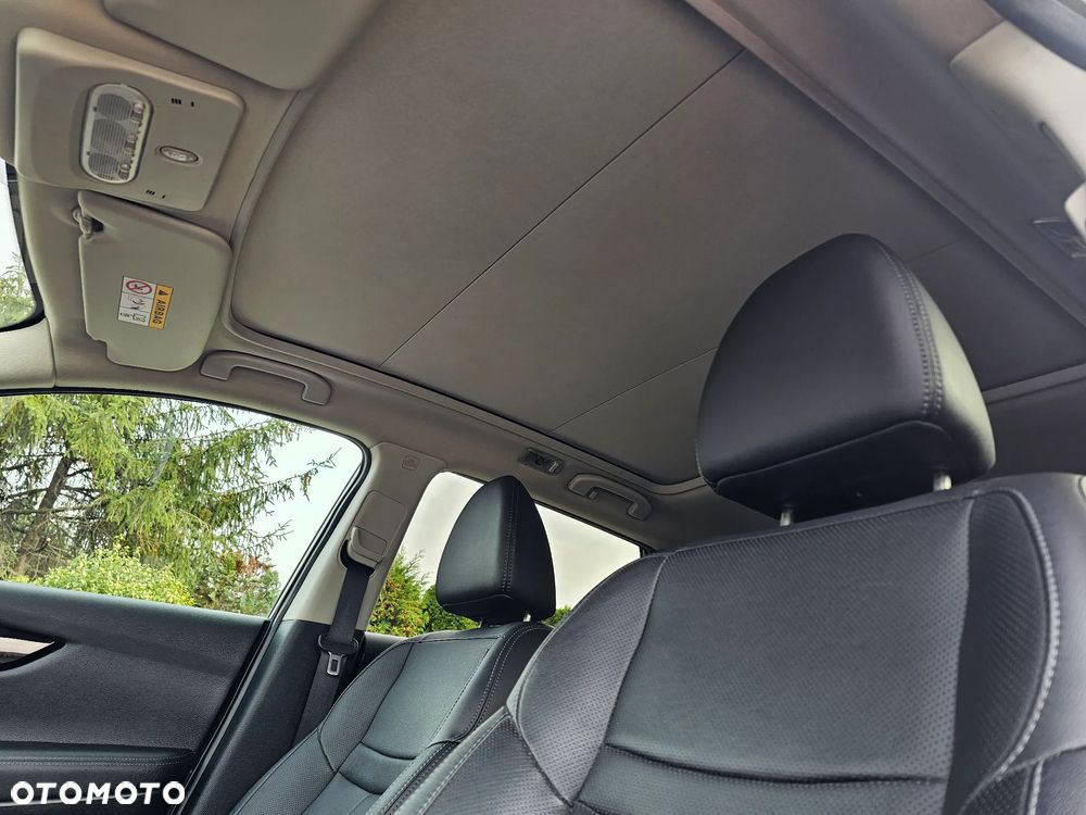 Nissan Qashqai 1.2 DIG-T TEKNA+ - 20