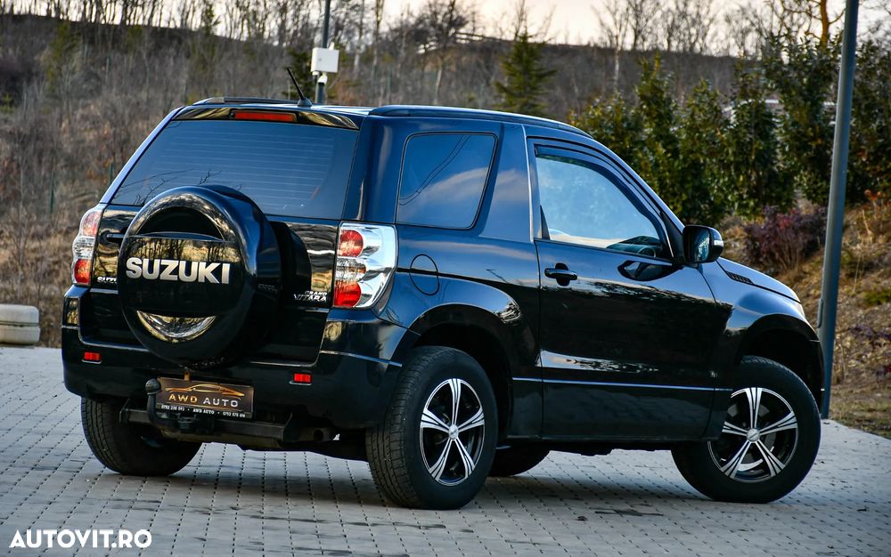 Suzuki Grand Vitara 2.4 Comfort - 4