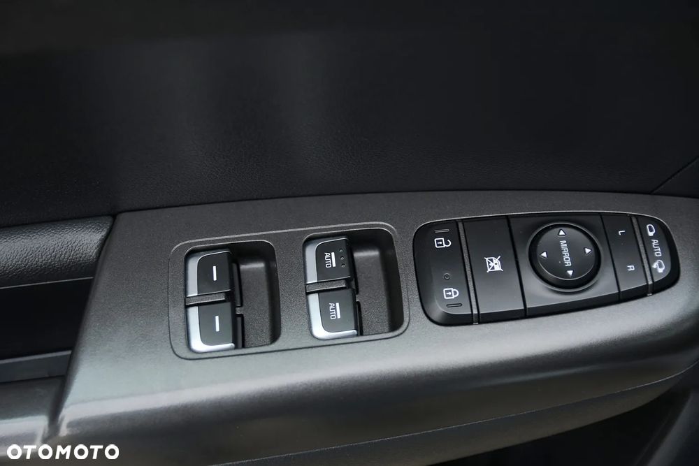 Kia Sportage 1.6 GDI L Business Line Plus 2WD - 27