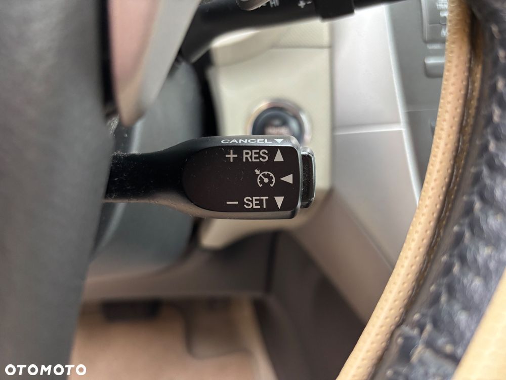 Toyota Auris 1.6 VVT-i Premium MM - 28