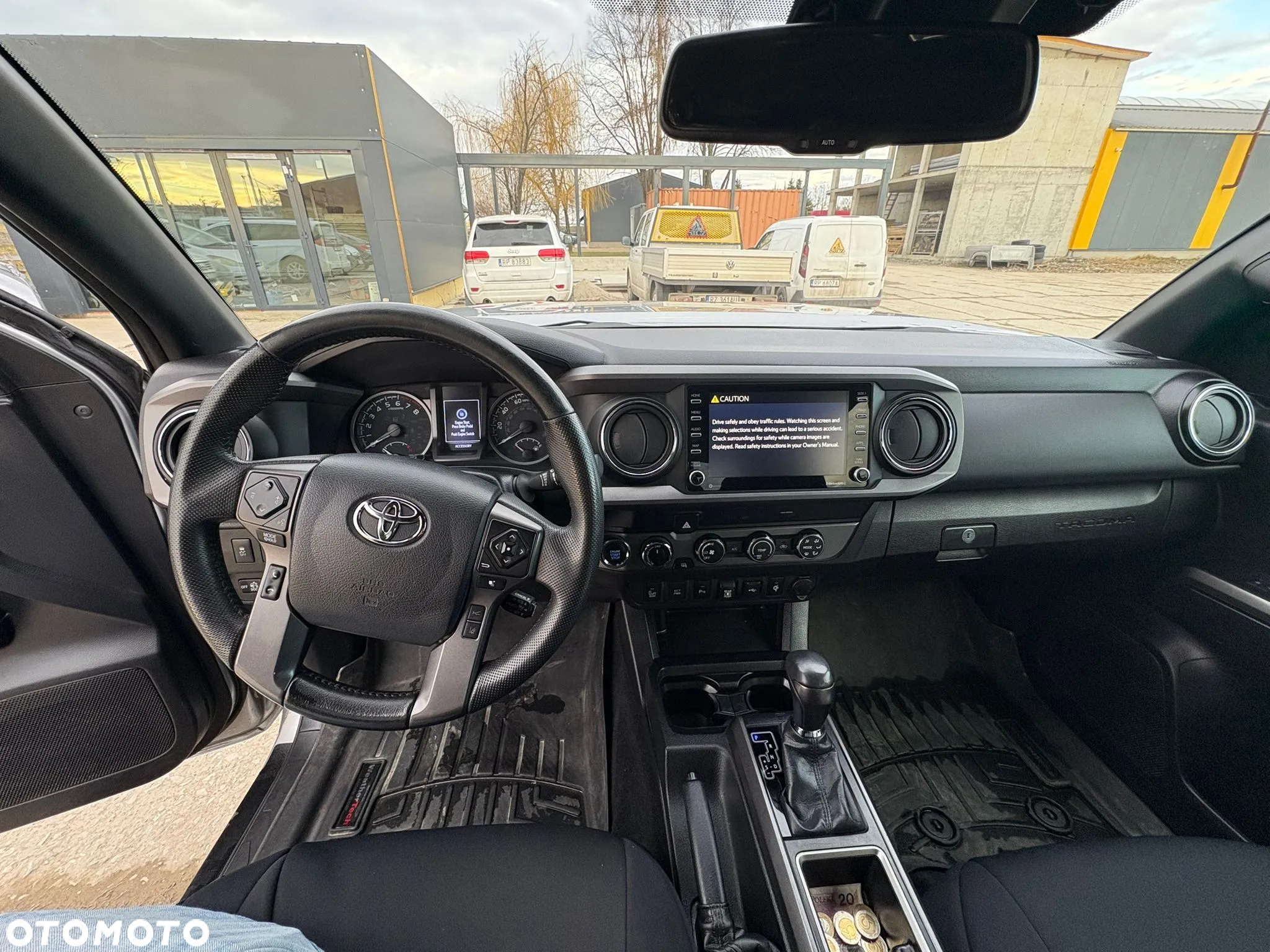 Toyota Tacoma - 11