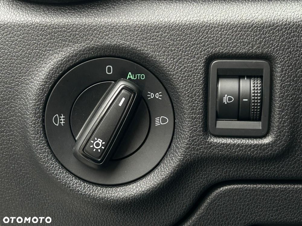 Skoda Fabia 1.0 Ambition - 21