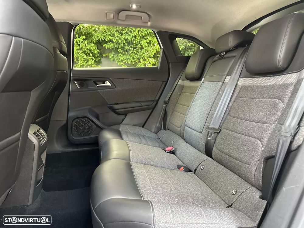 Citroën C5 X 1.2 PureTech Feel Pack EAT8 - 13