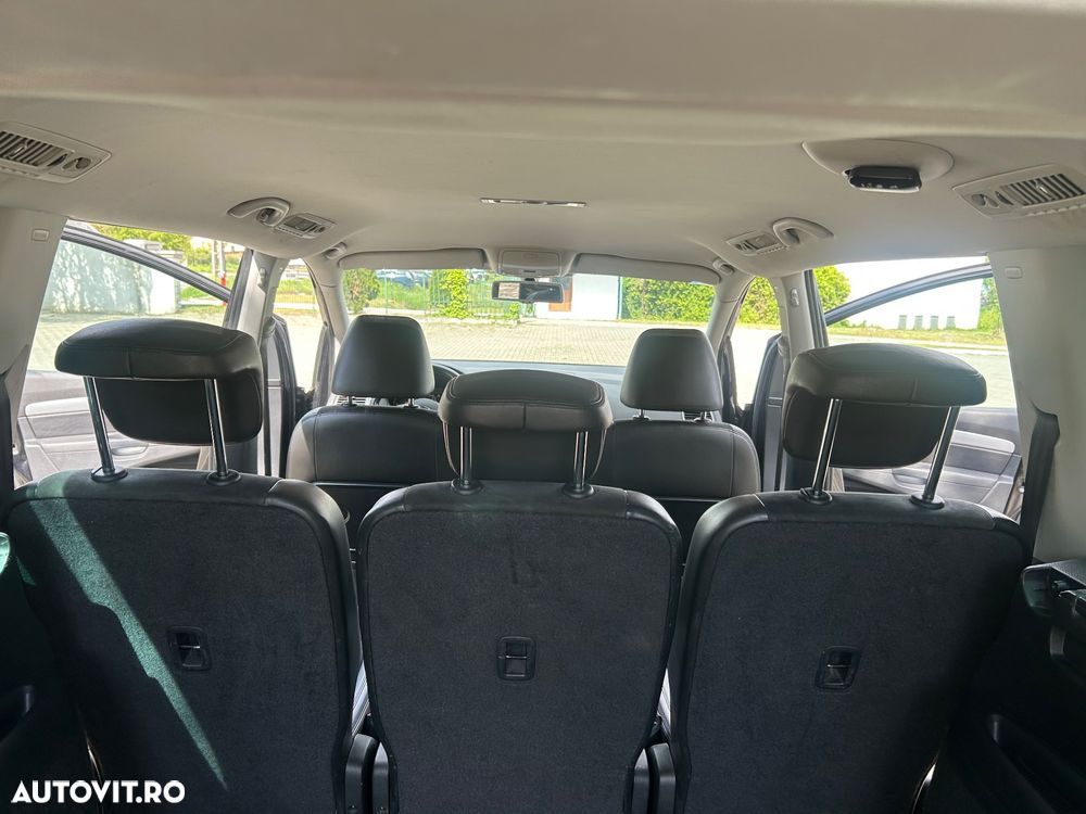 Volkswagen Sharan 2.0 TDI DSG Blue Motion Highline - 23