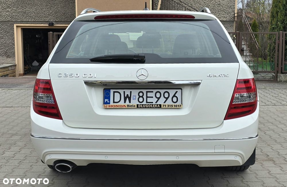 Mercedes-Benz Klasa C 250 CDI BlueEff Elegance 4-Matic - 7