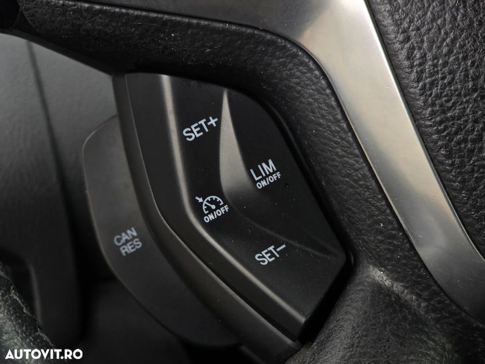 Ford Focus 1.0 EcoBoost Start-Stopp-System Titanium - 15