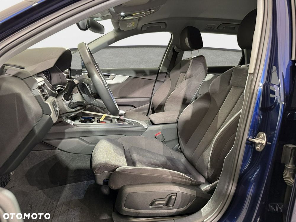 Audi A4 Avant - 13