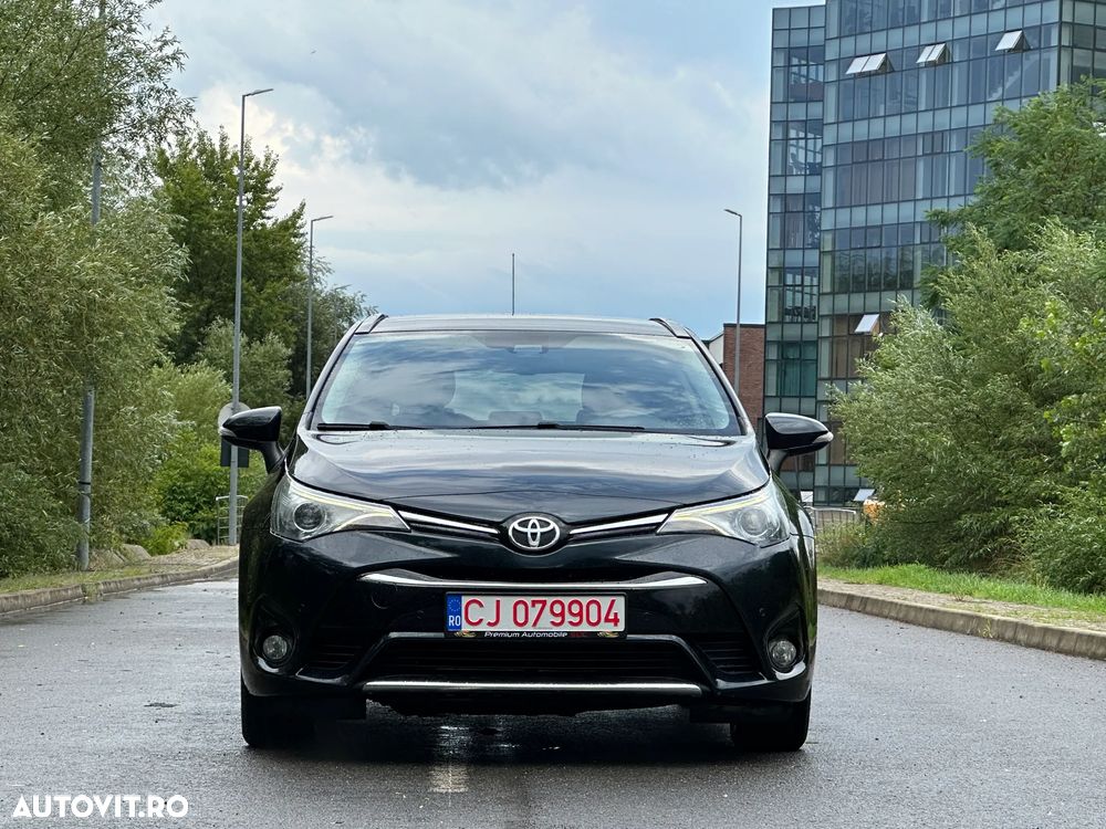 Toyota Avensis Touring Sports 1.6 D-4D Executive - 2