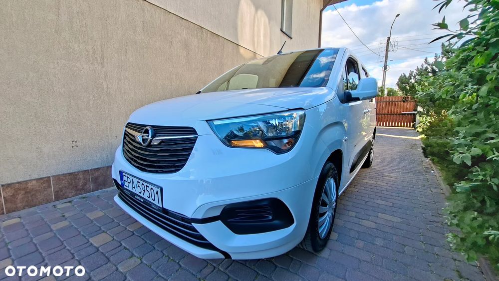 Opel Combo 1.2 Turbo Start/Stop Edition - 2