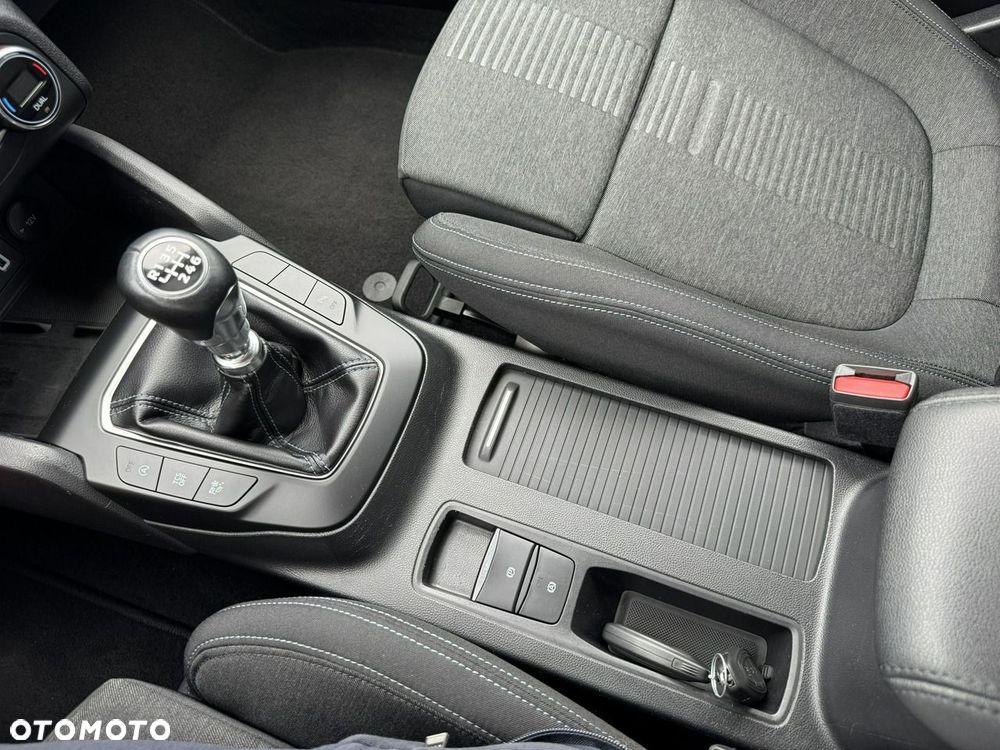 Ford Focus - 31