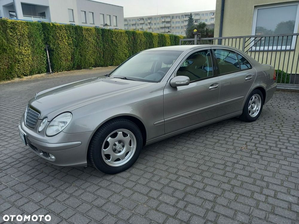 Mercedes-Benz Klasa E - 10