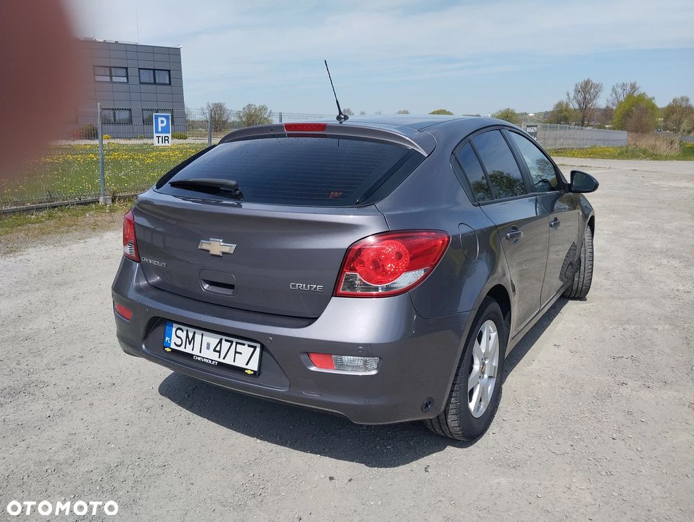 Chevrolet Cruze 1.8 LS (klm) - 2