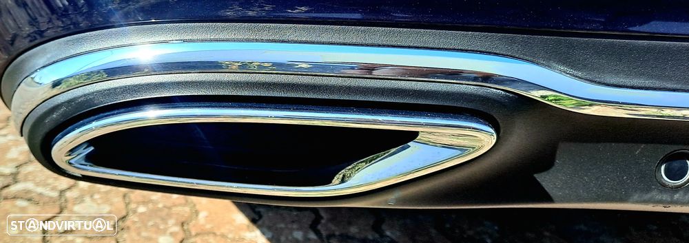 Mercedes-Benz E 300 Bluetec Hybrid Avantgarde - 18