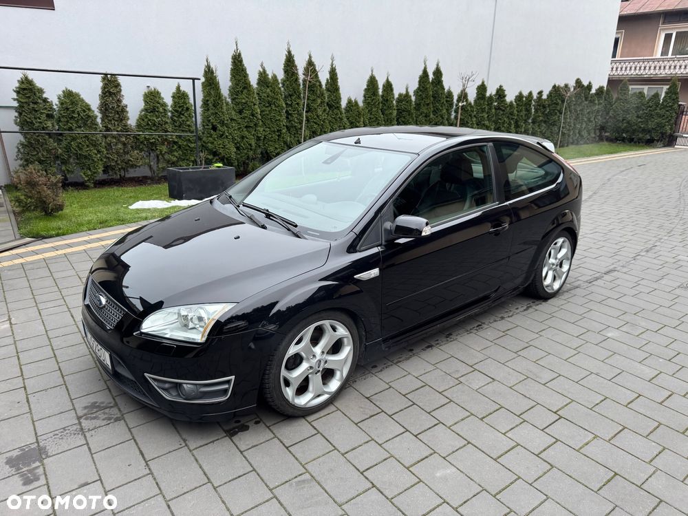Ford Focus 2.5 ST - 8