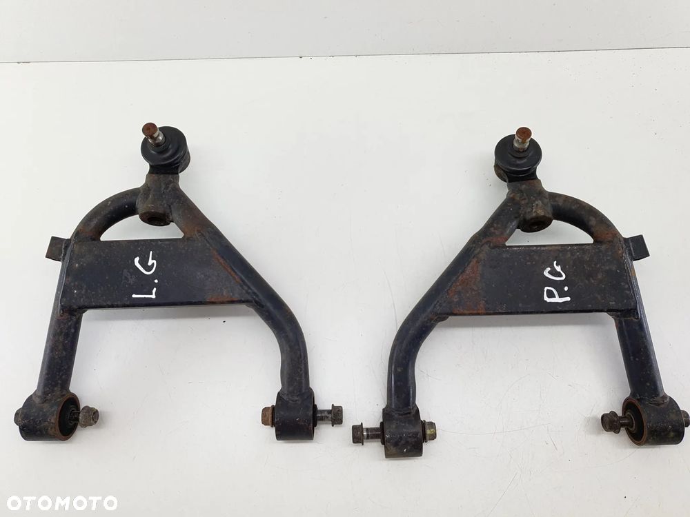 WAHACZ PRZOD GORNY SWORZEN  TGB BLADE 250 - 7