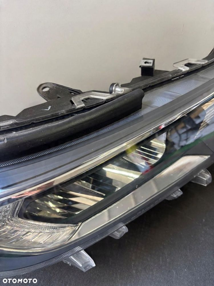 LAMPA PRAWA REFLERTOR PRAWY TOYOTA RAV4 RAV 4 FULL LED BEZ SOCZEWKI IDEALNA - 4