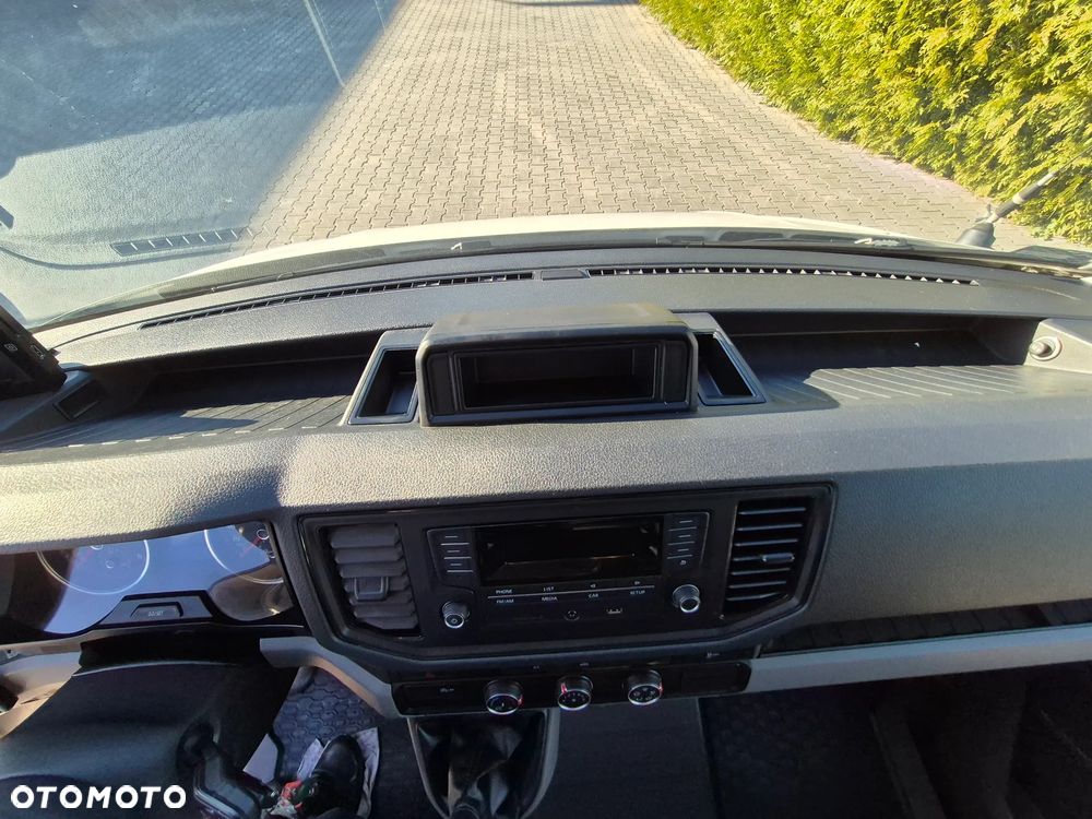 Volkswagen CRAFTER/IGLOOCAR - 36