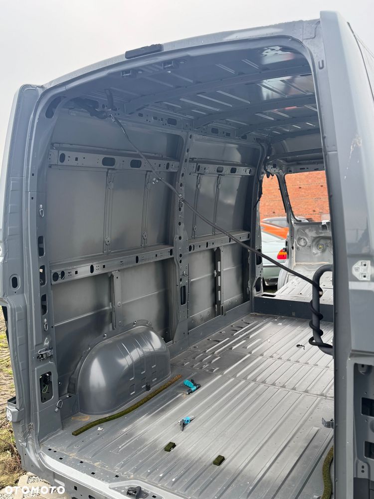 Karoseria Renault Master - 7